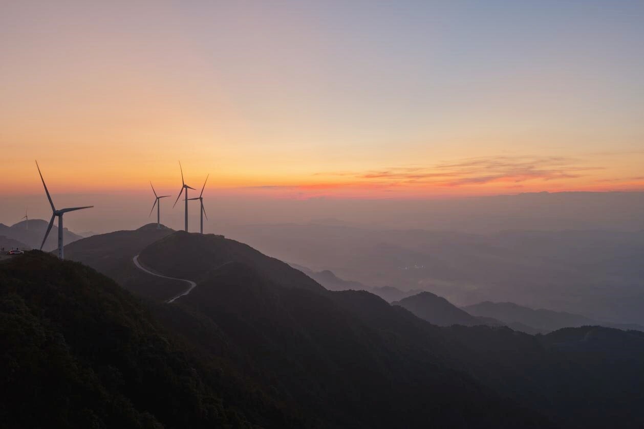 国庆假期西晃山露营热度攀升