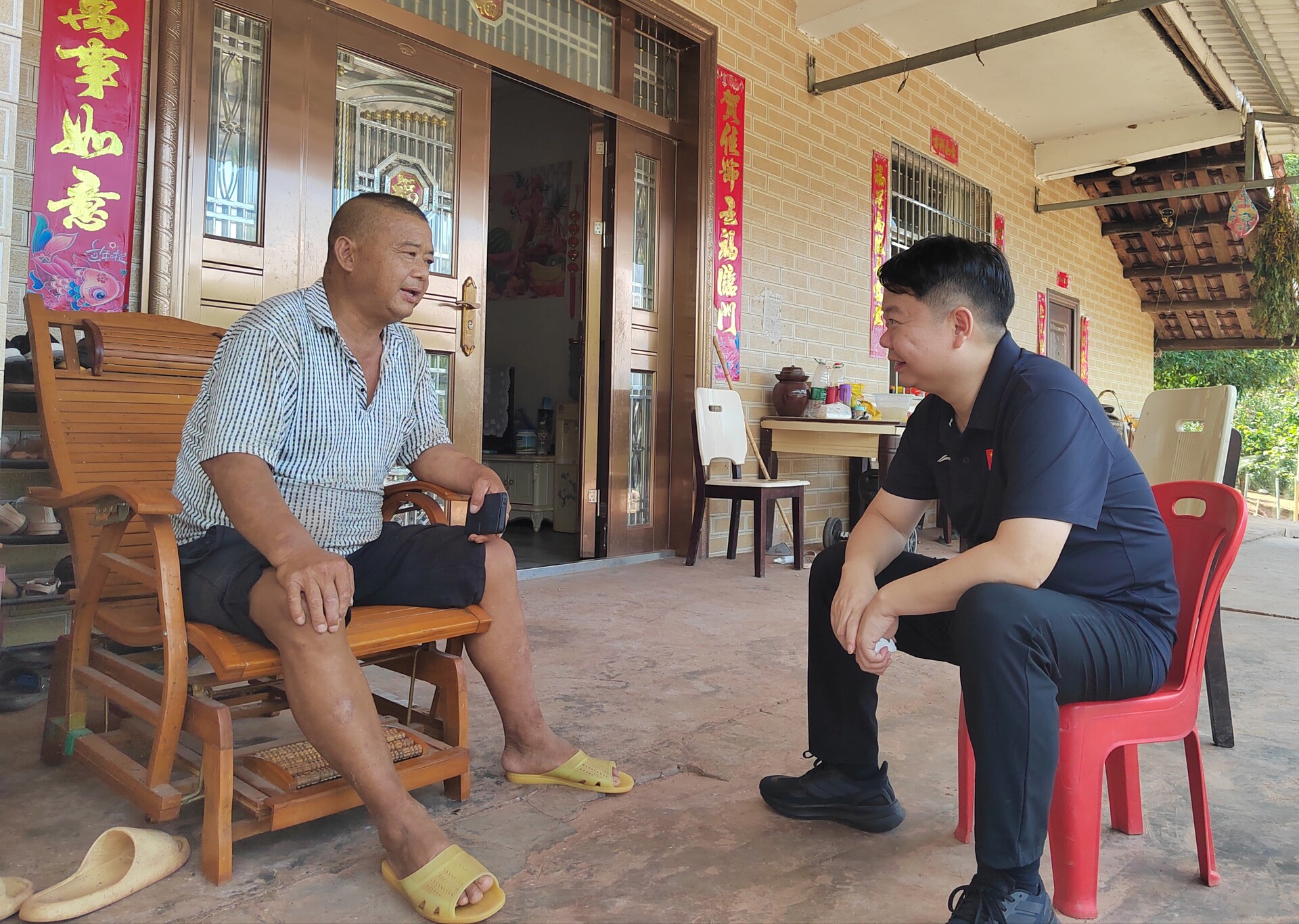 梁志平赴罗旧镇督导检查有效衔接、基层治理等工作