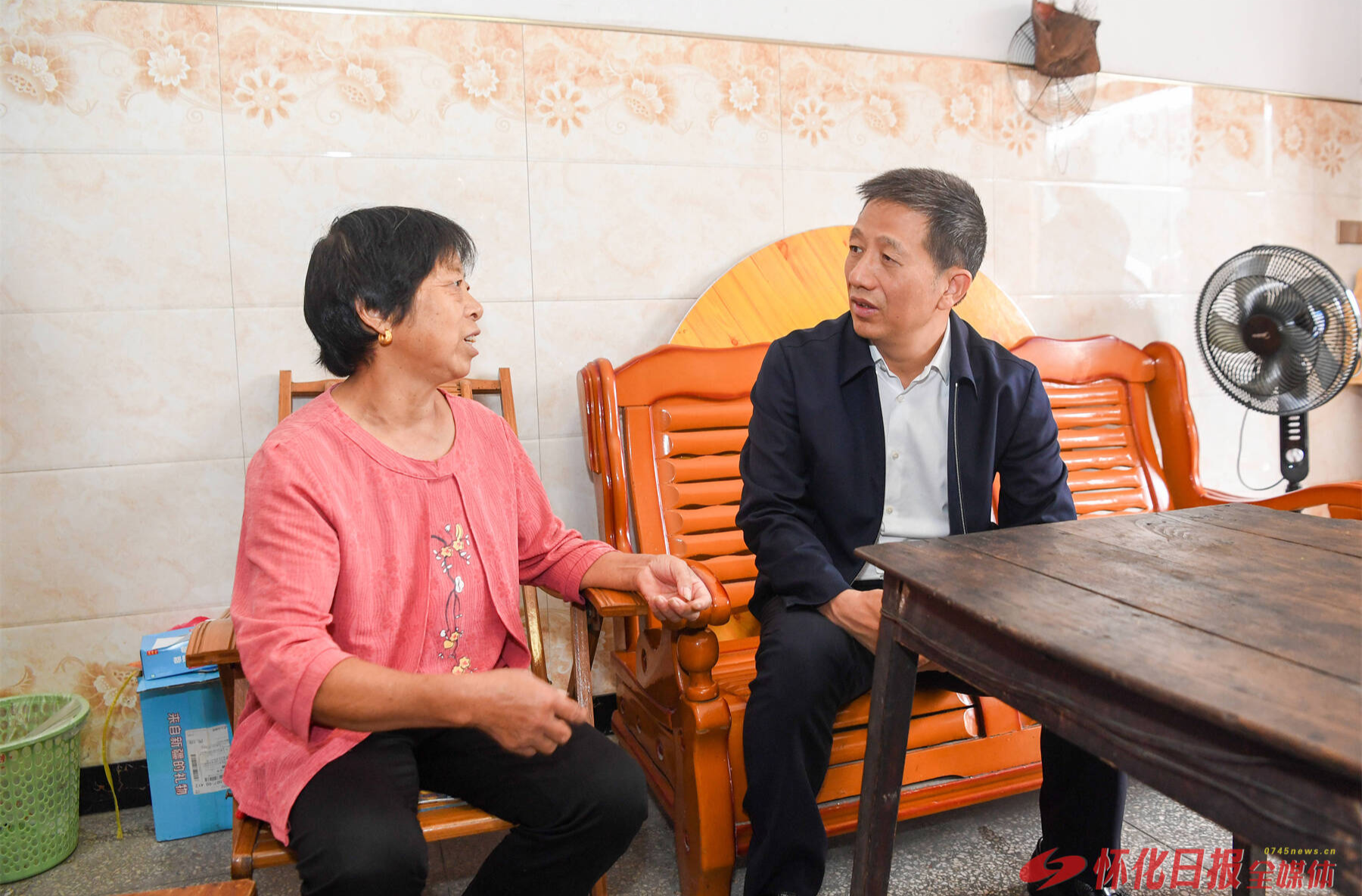 许忠建在溆浦县督导检查巩固拓展脱贫攻坚成果同乡村振兴有效衔接工作