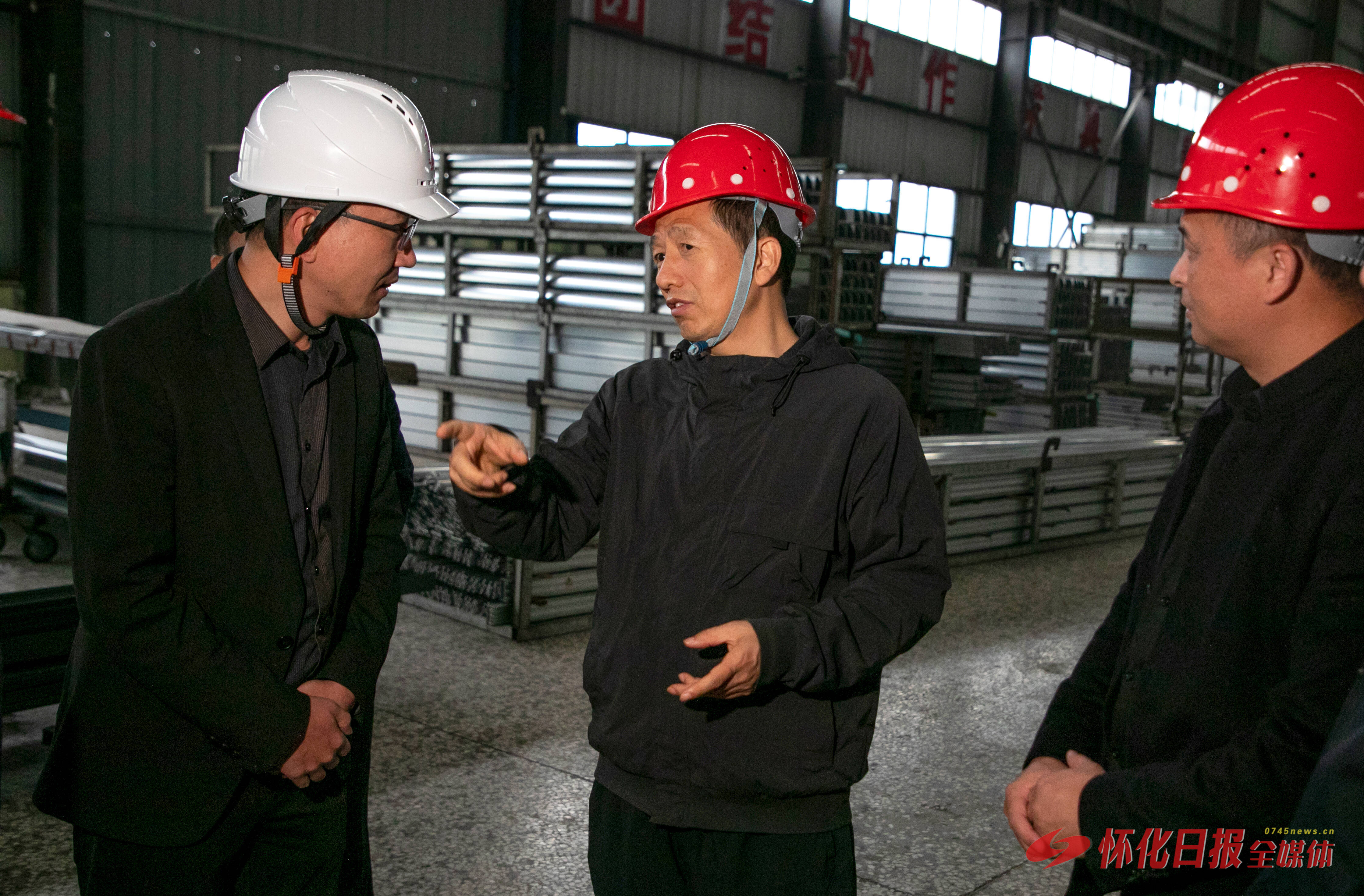 許忠建在鶴城區(qū)和懷化高新區(qū)檢查督導(dǎo)安全生產(chǎn)工作