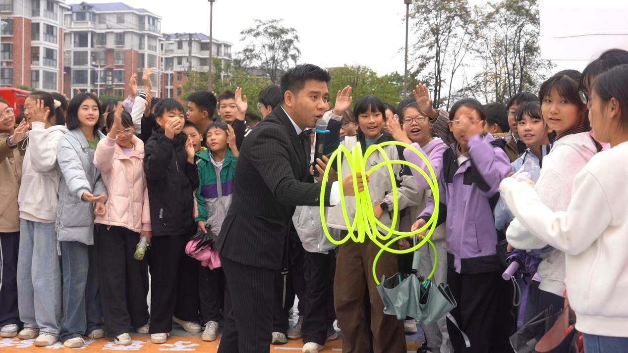 芷江：沉浸式消防宣传月活动精彩纷呈 全民共筑安全防线