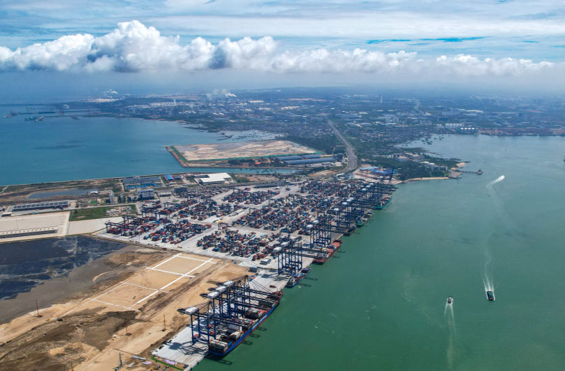 思想之光照亮法治航程——习近平法治思想引领新时代法治中国建设述评