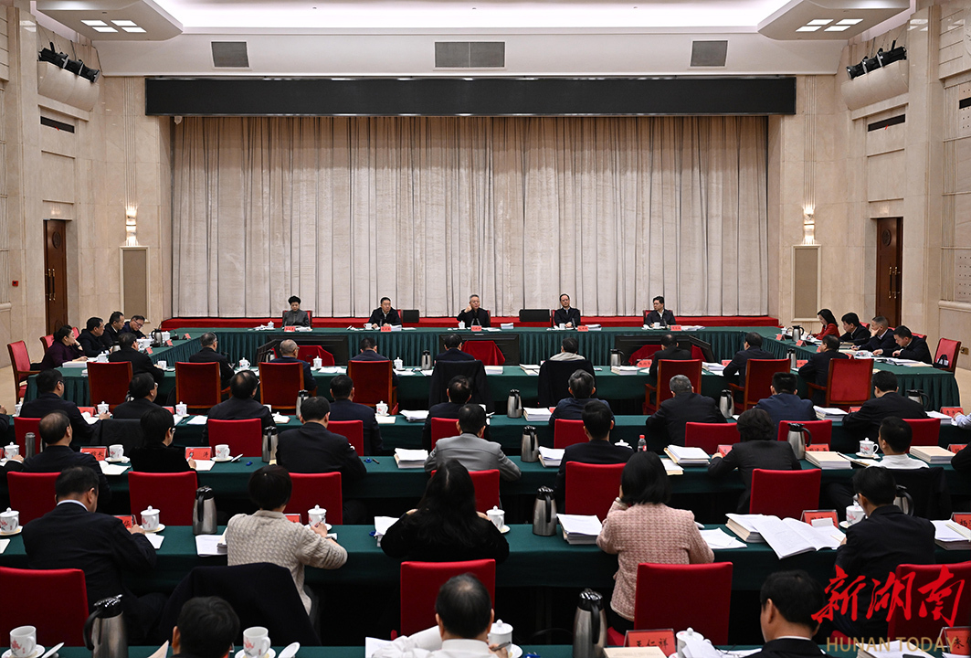 沈晓明主持召开各民主党派省委会、省工商联和无党派人士座谈会