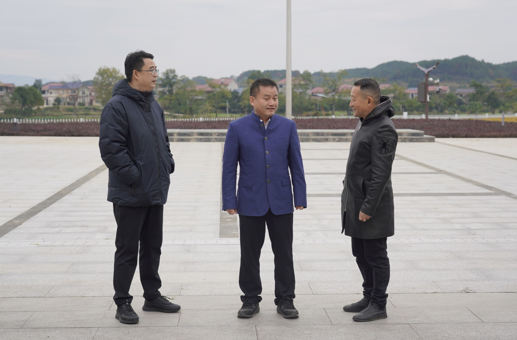 向守清来芷参加市六届人大代表芷江代表小组专题调研活动