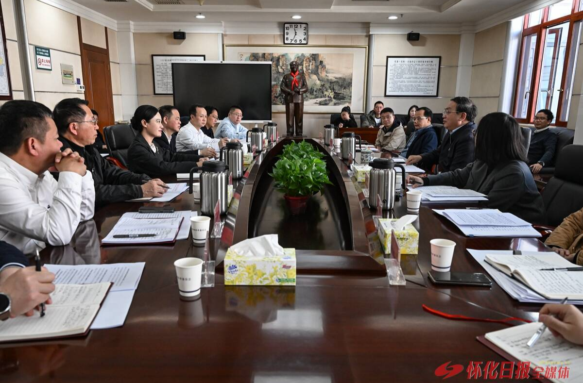 为推动高质量发展争取更大支持 韦朝晖赴省直部门对接工作