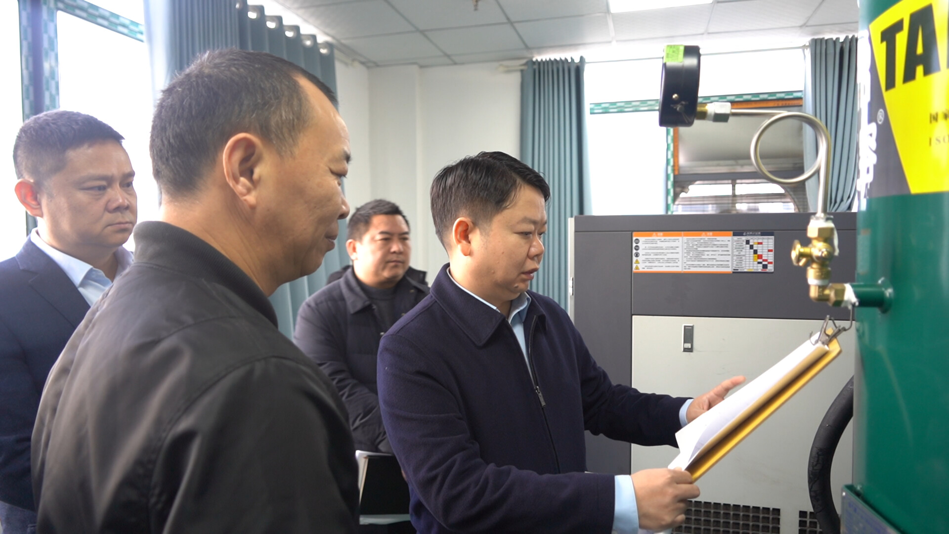 梁志平赴罗旧镇、牛牯坪乡督导安全生产、巩固拓展脱贫攻坚成果同乡村振兴有效衔接等重点工作