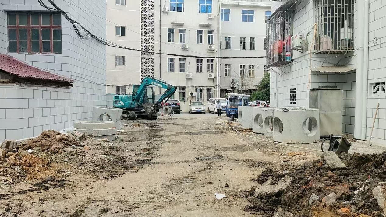 芷江住建局：民生实事暖民心 老旧小区充电桩加装解民忧