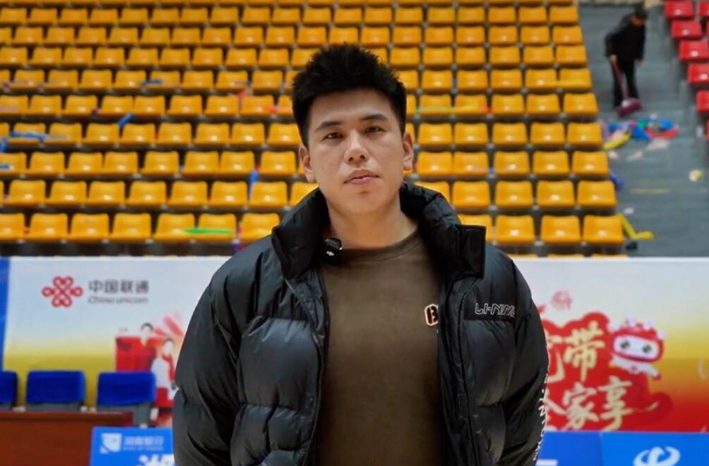 赛后采访丨芷江首胜！黎璋霖赛后采访：大家齐头并进赢下更多的比赛