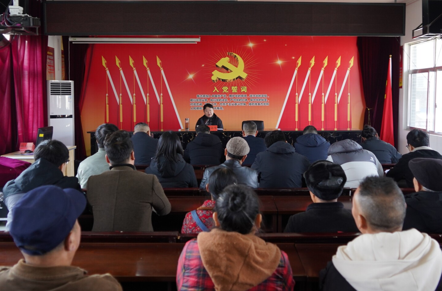 梁志平赴大树坳乡宣讲党的二十届四中全会精神，调研基层党建、产业发展等重点工作