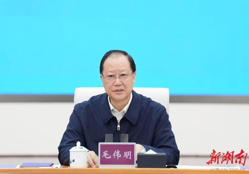 毛伟明总结部署十大重点民生实事