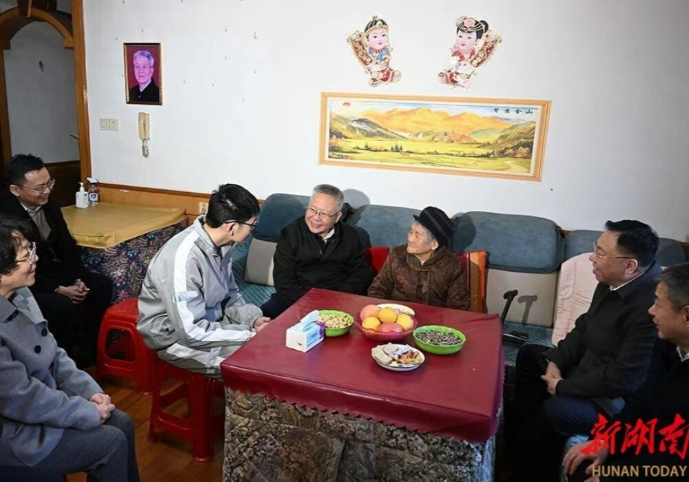 沈晓明毛伟明毛万春谢卫江等省领导带队分赴各市州开展走访慰问活动