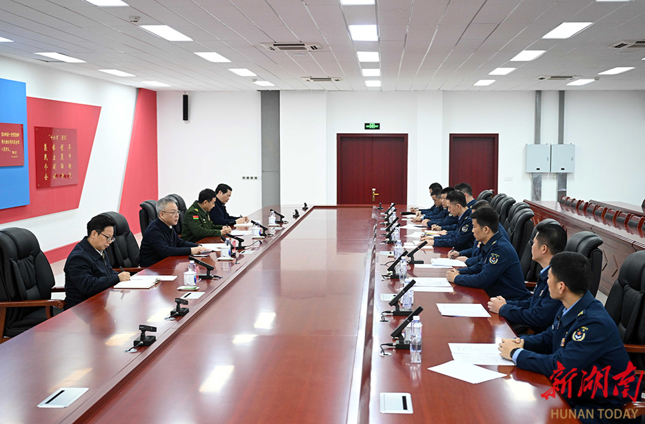 沈晓明毛伟明谢卫江等省领导走访慰问驻湘部队官兵