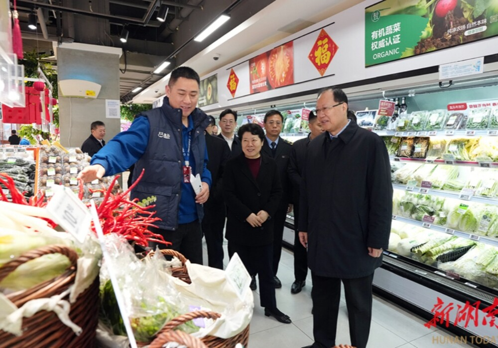 春节临近，毛伟明在长沙检查慰问