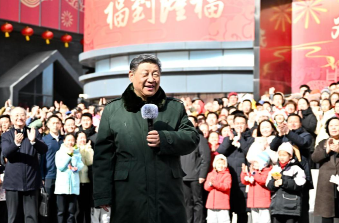 近镜头·总书记的新春家国情｜文脉赓续迎新春