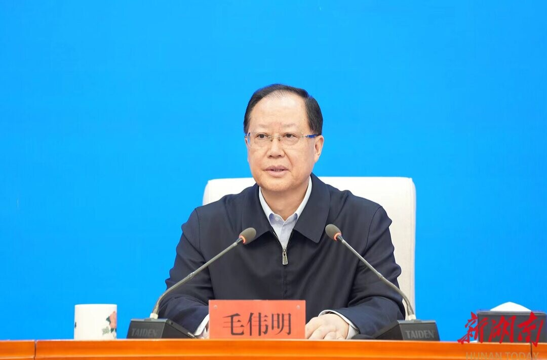 毛伟明：以时时放心不下的责任感 筑牢高质量发展安全根基