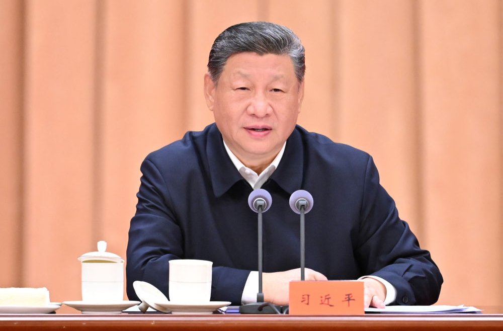 《求是》杂志发表习近平总书记重要文章《树立和践行正确政绩观》