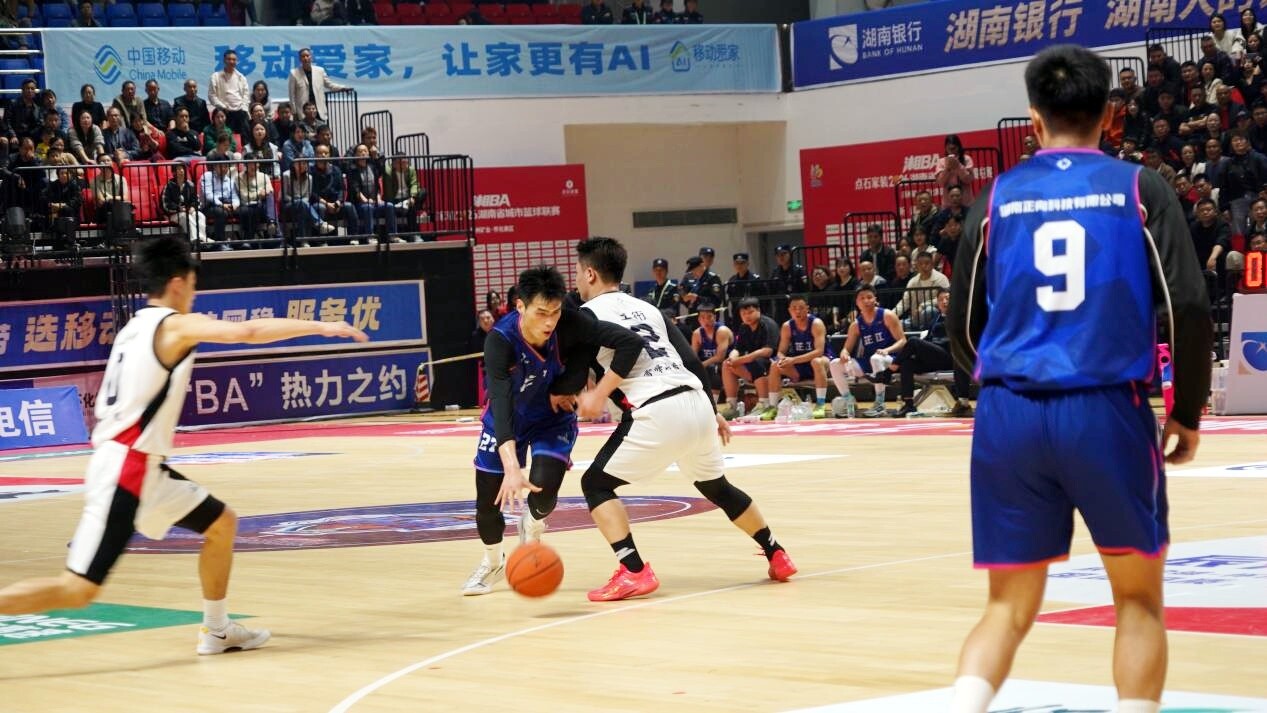 怀BA半决赛激战落幕 芷江114：131憾负溆浦 7日晚冲击季军