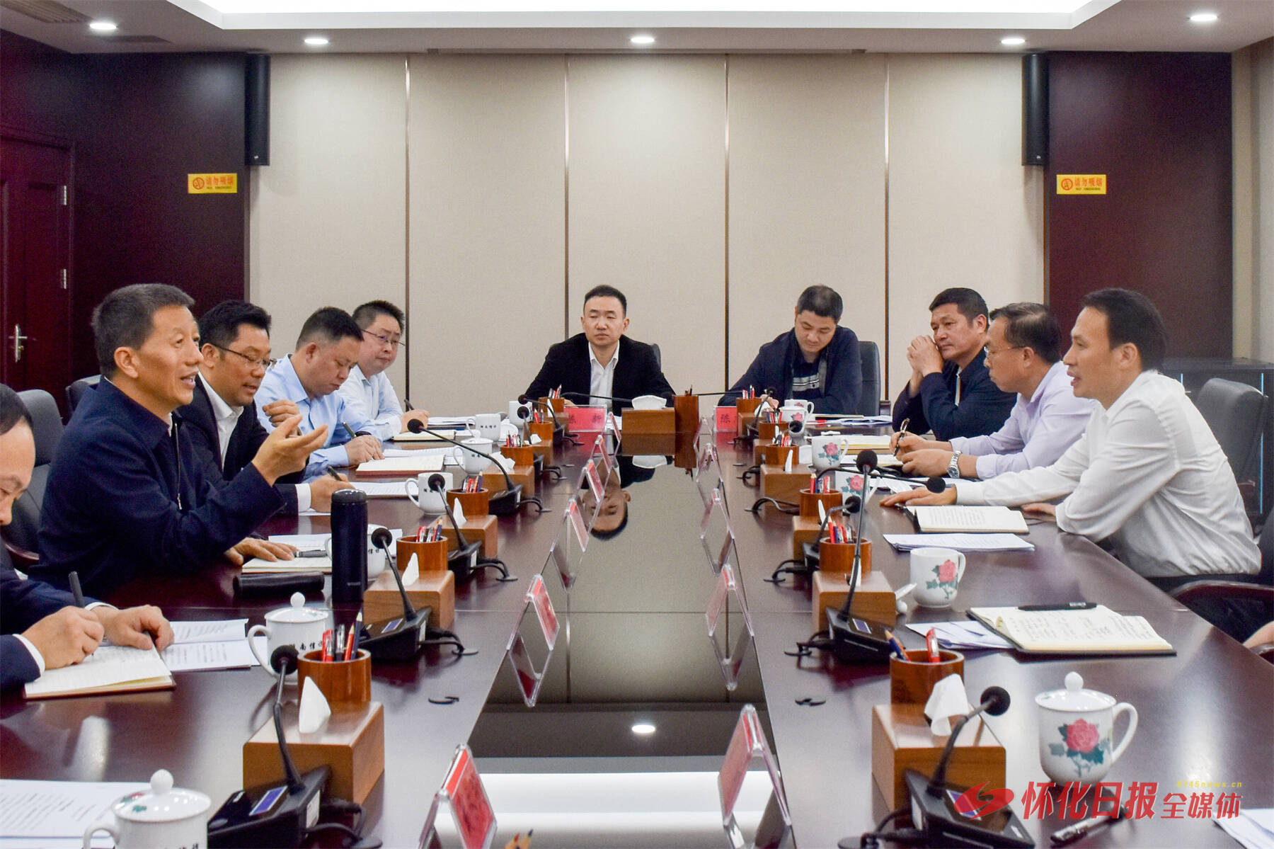 許忠建赴省信訪局對接工作