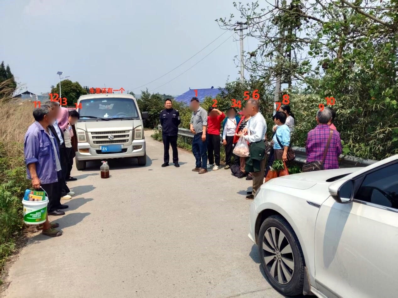 莫让安全被“挤”走  超员“驶”不得