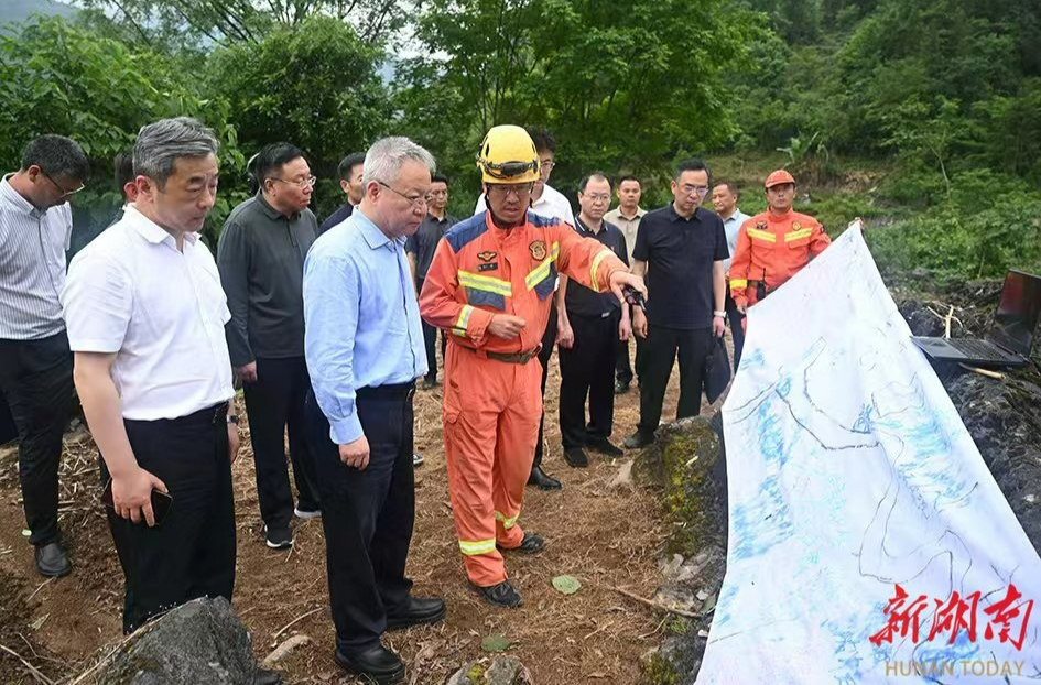 沈晓明赴石门县看望慰问受灾群众和抢险救援人员