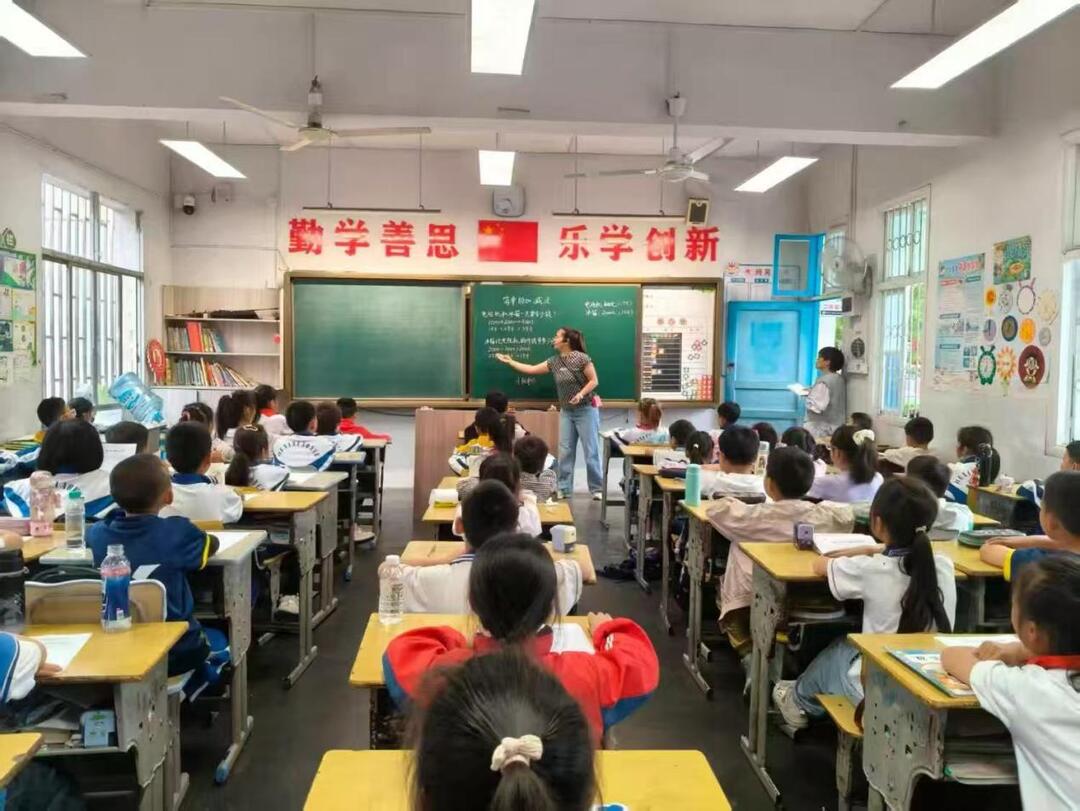 河西小学探索低学段无课件生本教学 以共学单赋能高效课堂