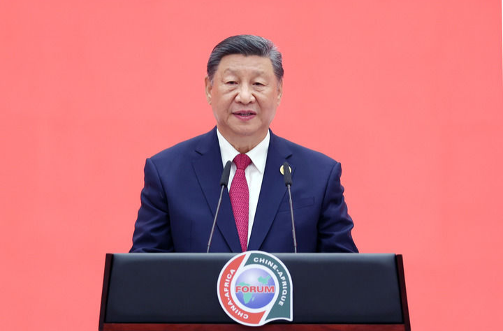 习近平同老挝人革党中央总书记、国家主席通伦会谈
