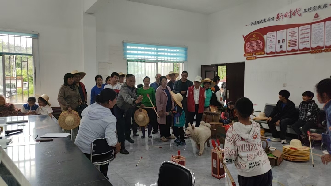 网络中国节·端午｜党群连心过端午 民俗传情暖万家 土桥镇洪溪蟠龙寨新村端午活动精彩纷呈