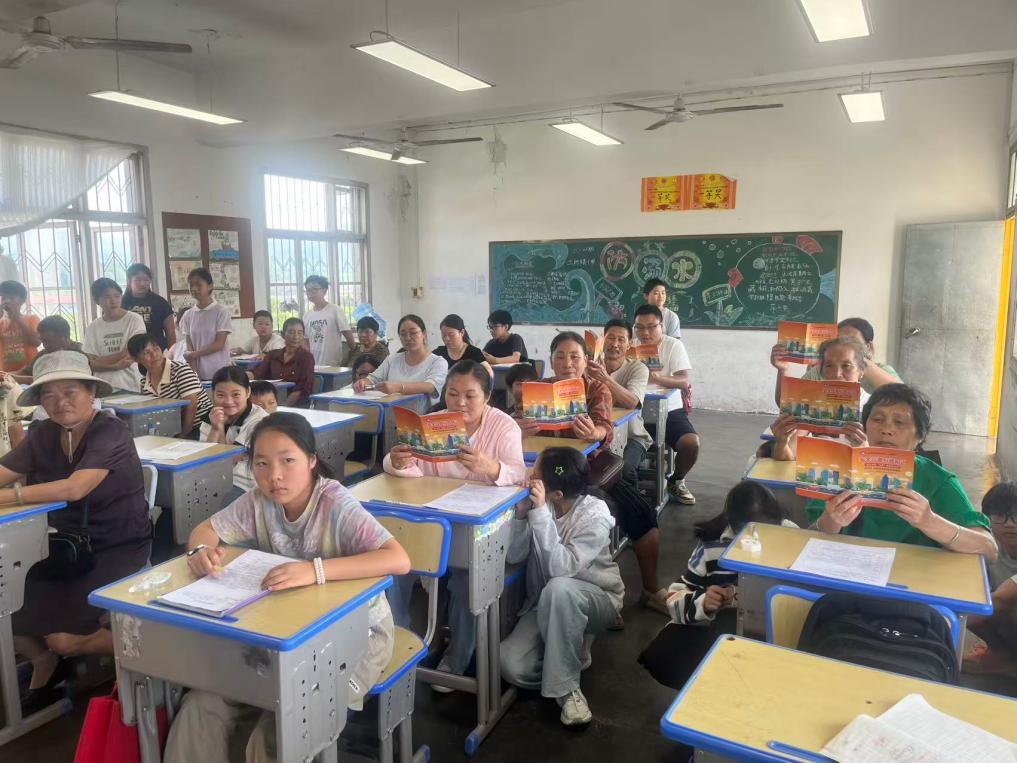 土桥镇扎实开展安全生产宣传活动