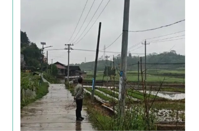 让党旗在防汛一线高高飘扬丨预警早一秒 安全多一分——芷江防汛避险成功经验启示