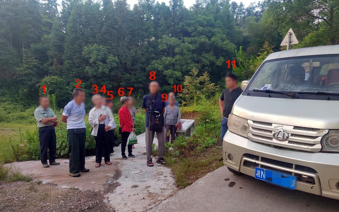 案例警示｜核载9人，实载11人，芷江交警严查超员违法