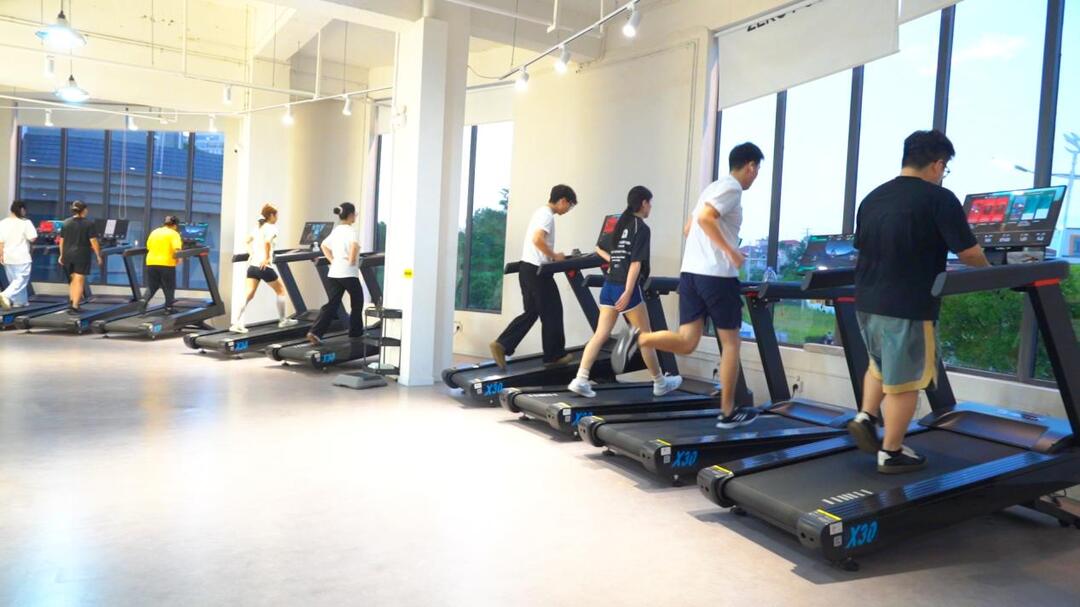 三伏养身正当时 芷江市民解锁夏日运动新模式