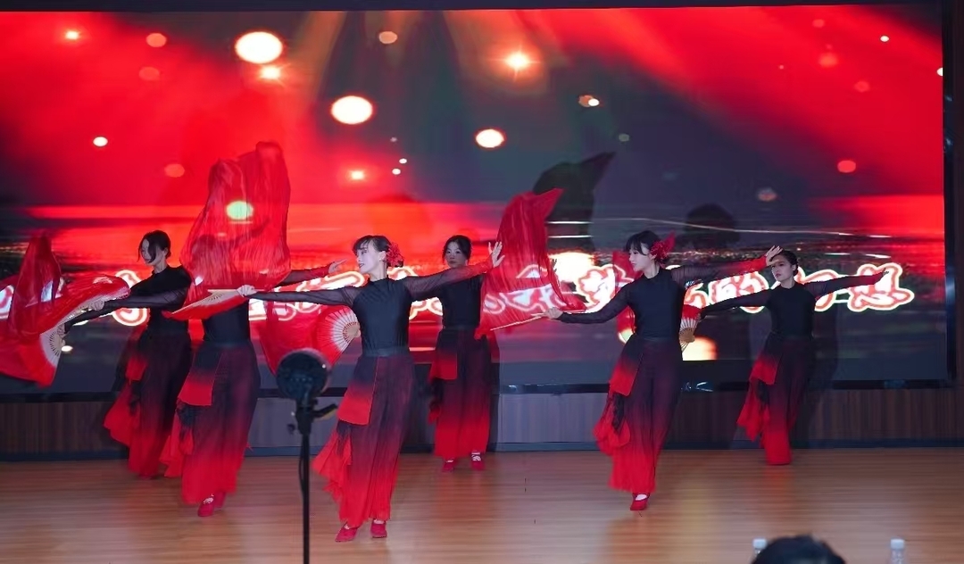 芷江邮政分公司举办2026年主题文艺汇演