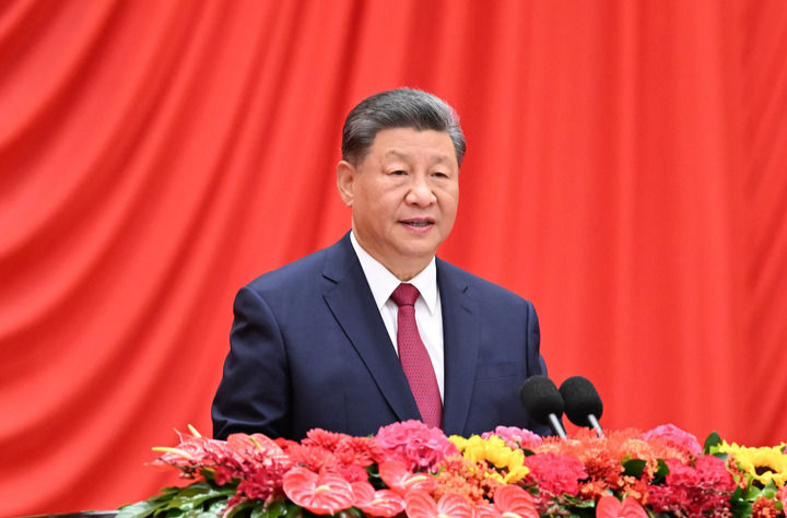 习近平在中共中央政治局第二十七次集体学习时强调 强化政治引领 深化创新发展 高质量推进国防和军队现代化