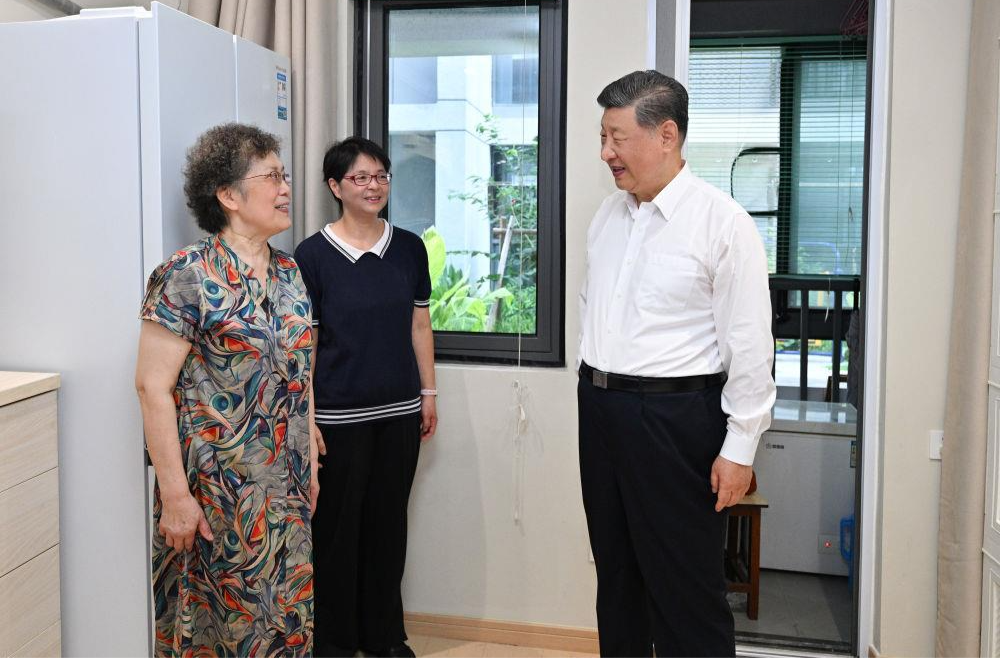 时政微观察丨从这些生动比喻感悟正确政绩观