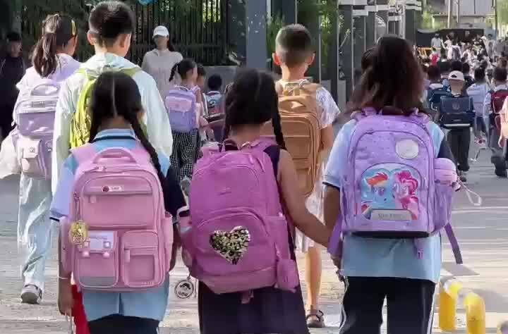 开学收好这份医疗保障，湖南2027年度学生居民医保集中缴费启动