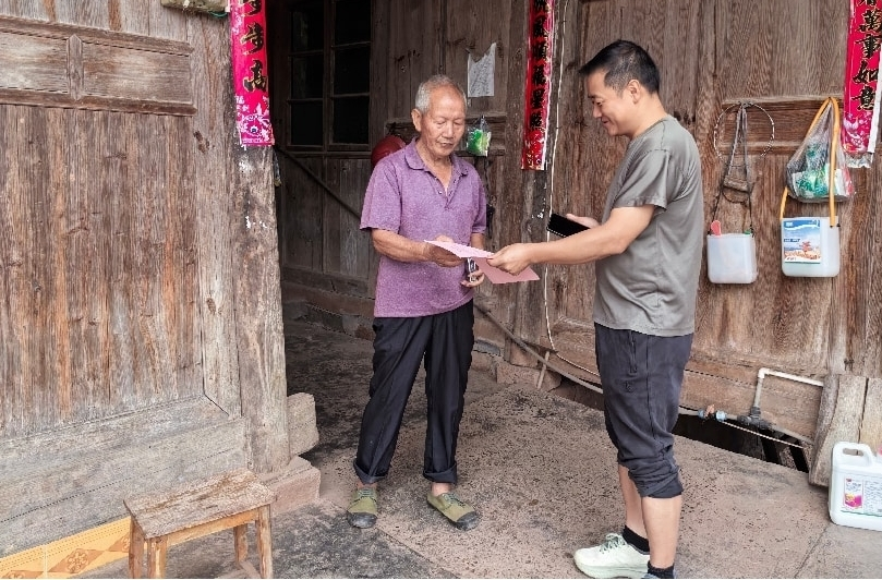 晓坪乡扎实推进秸秆禁烧宣传工作