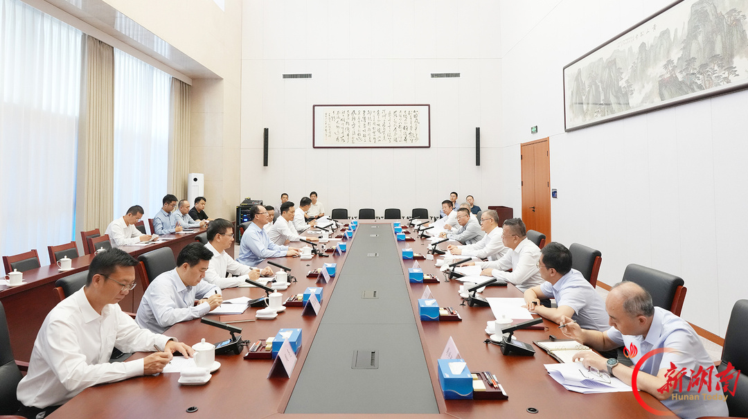 省政府与部分部委央企在京举行工作会谈 毛伟明刘桂平汤广福何仲文出席
