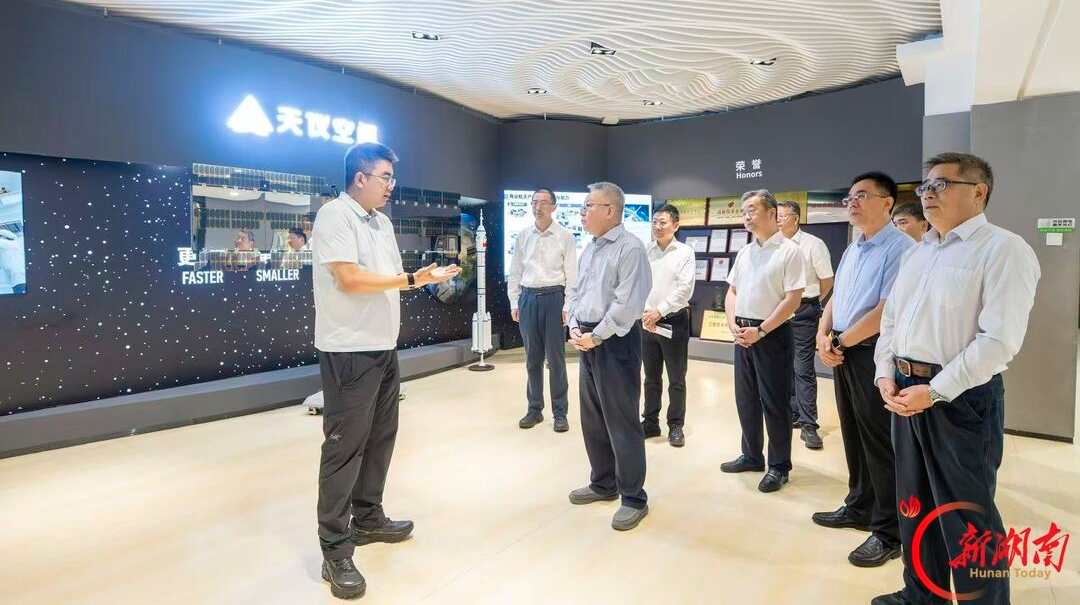 沈晓明在湘江新区调研