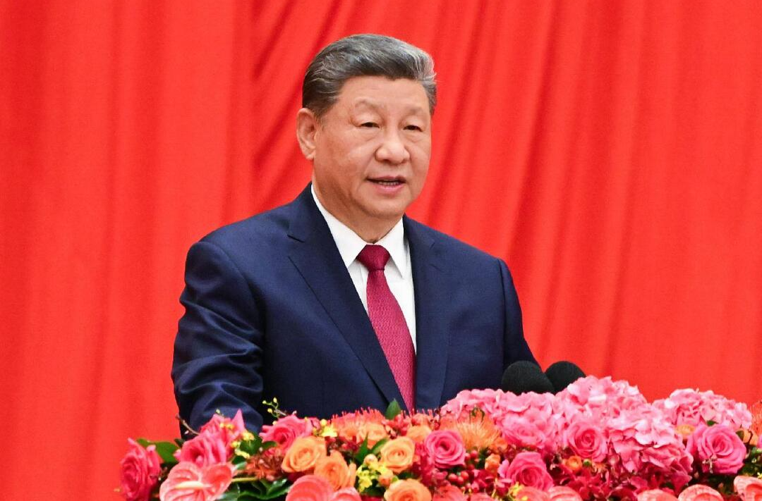 一见·迈步新征程，我们自信而笃行