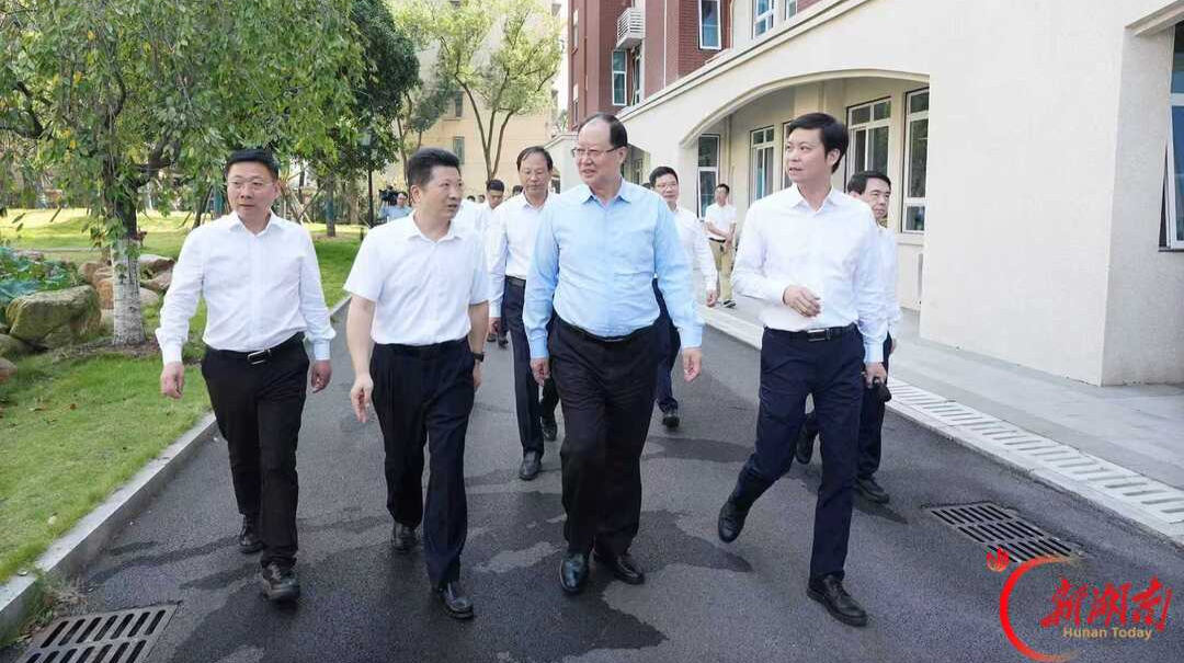 毛伟明在长沙调研重点民生实事进展情况